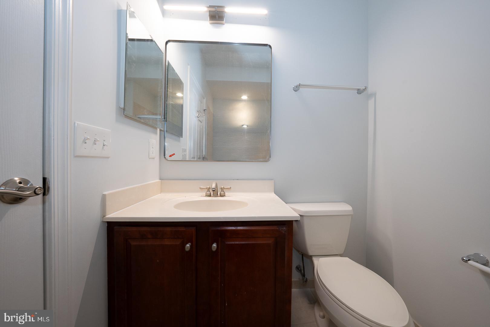 THE GRANDE AT RIVERVIEW - Residential Lease