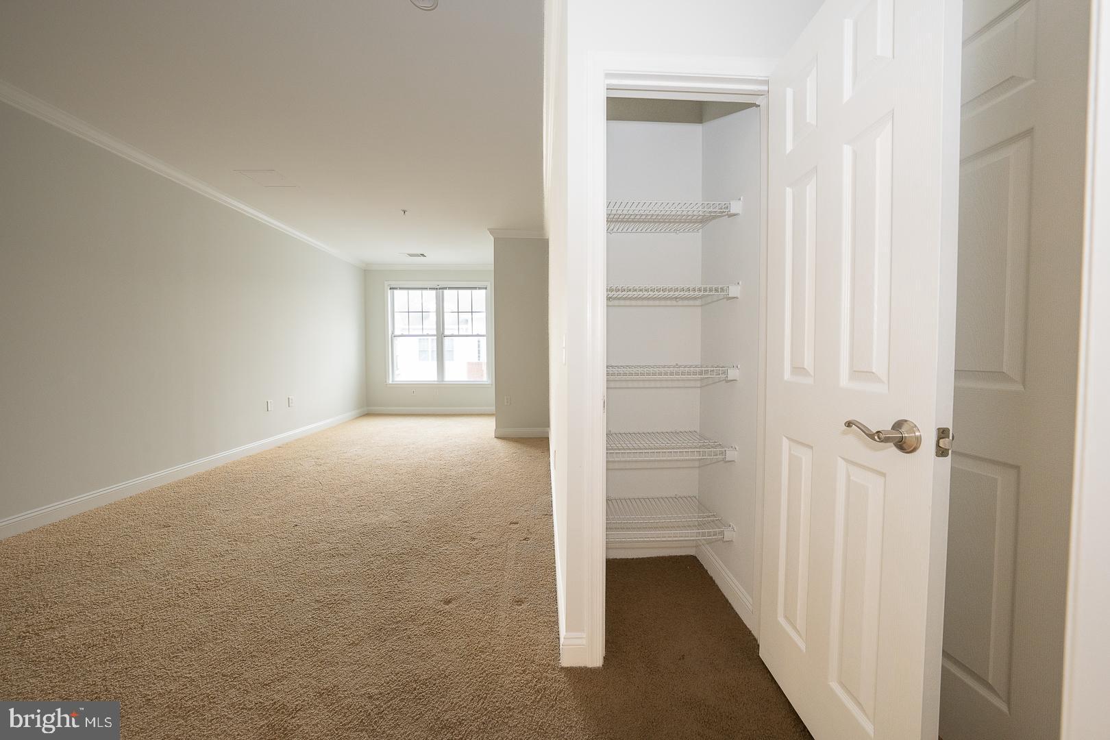 THE GRANDE AT RIVERVIEW - Residential Lease