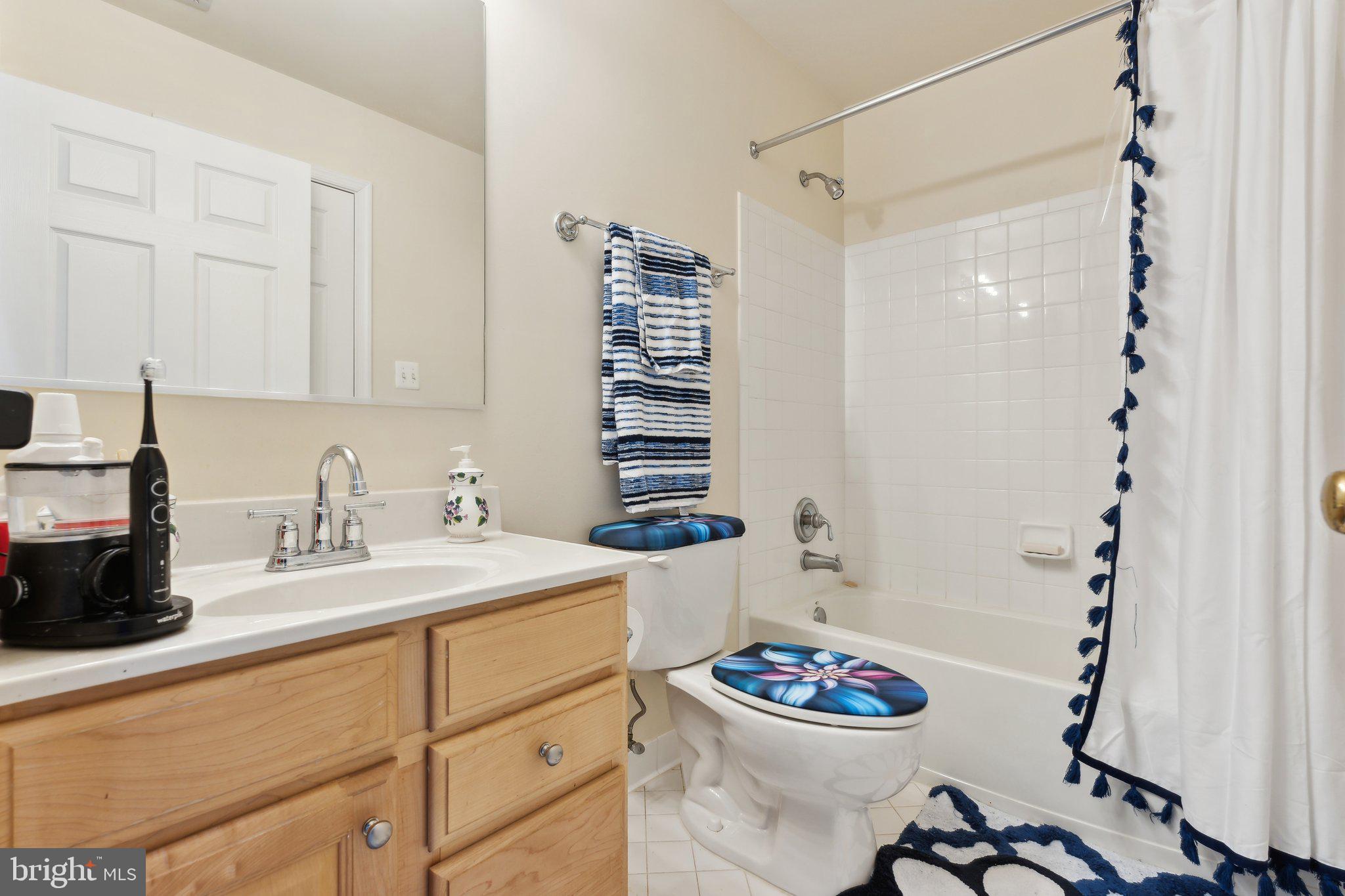 CROFTON MANOR - Residential