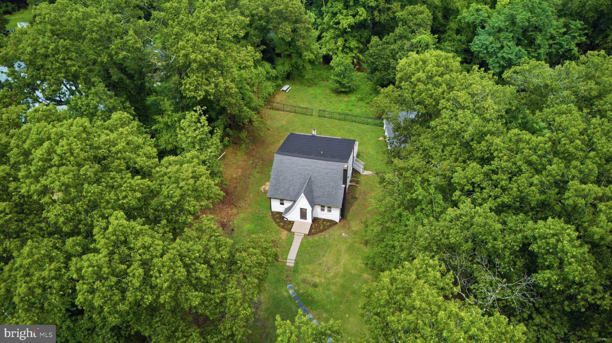 3412 OAKLAWN ROAD