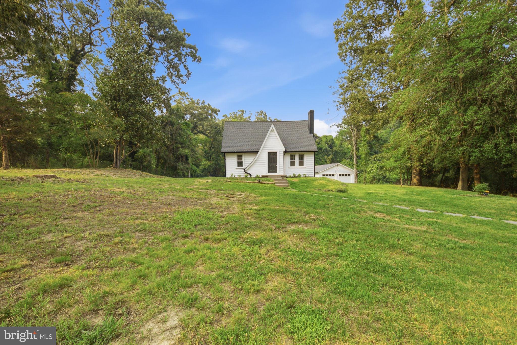 3412 OAKLAWN ROAD