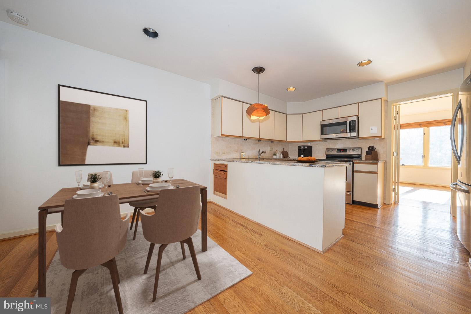 138 MONTROSE AVENUE #41
