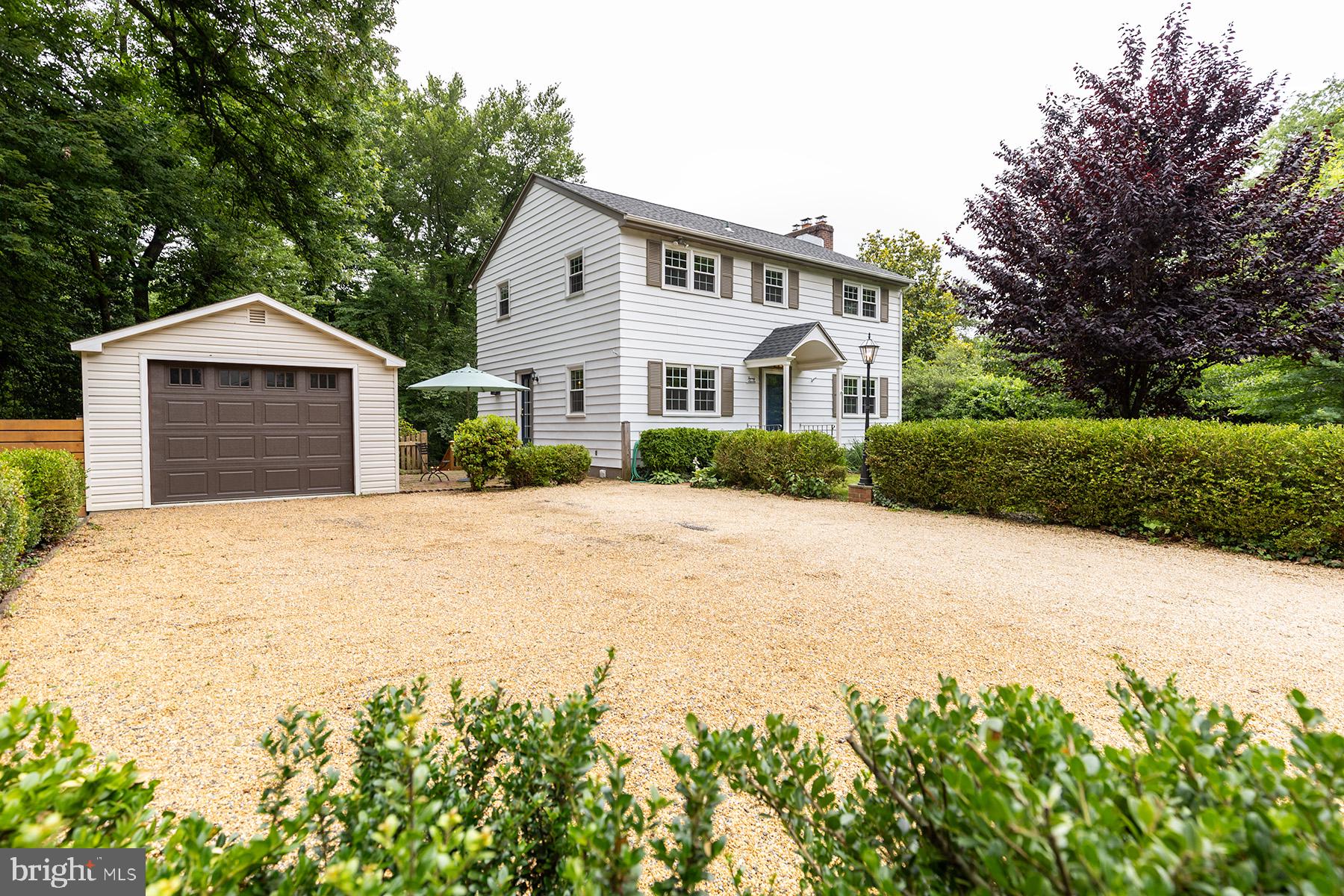 27 CASCADE ROAD