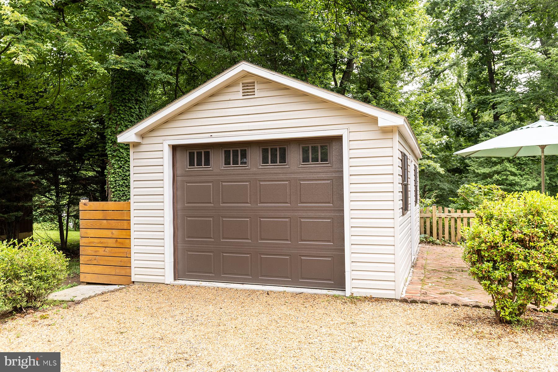 PINES ON THE SEVERN - Residential