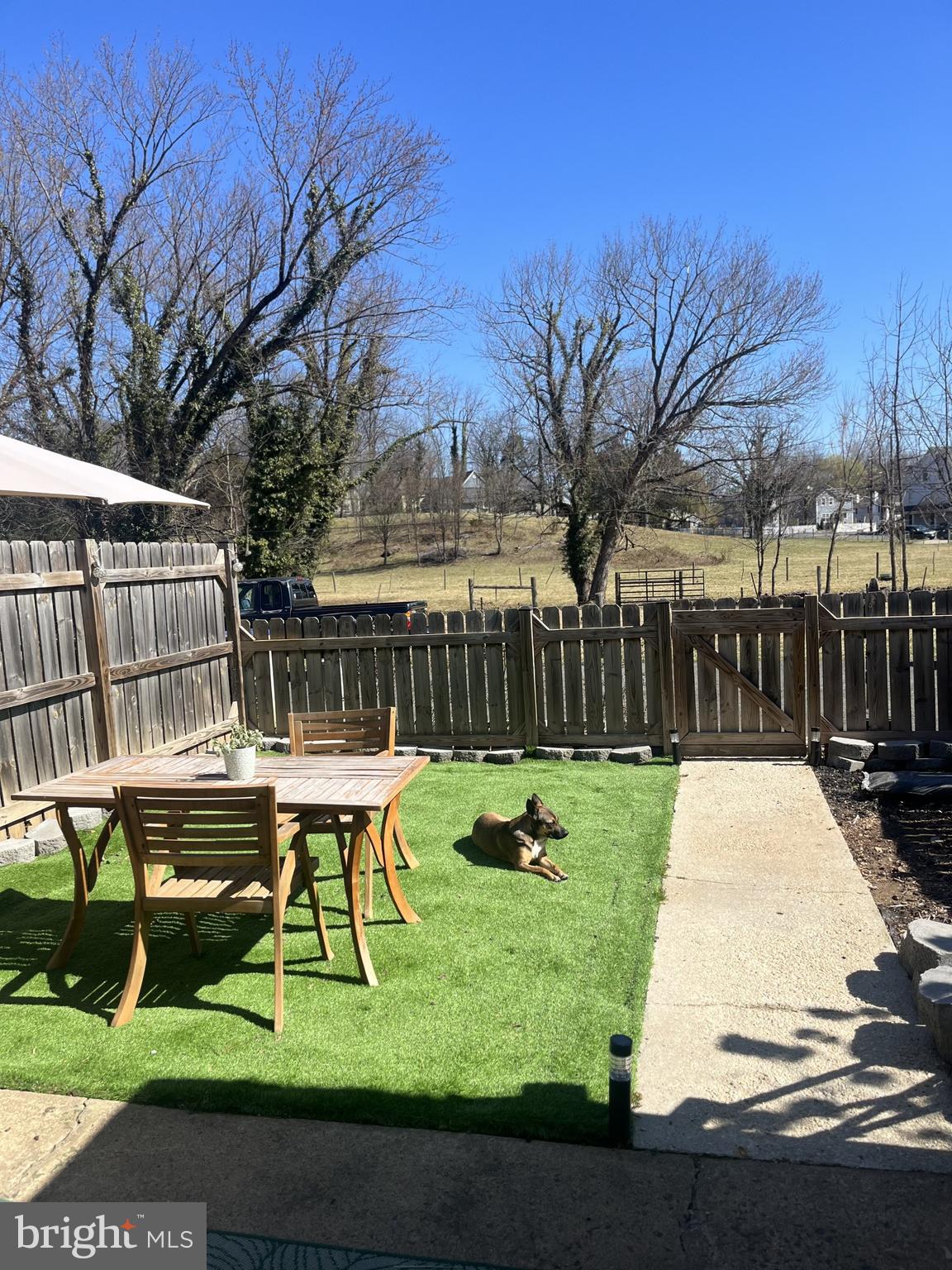 ROCK SPRING - Residential