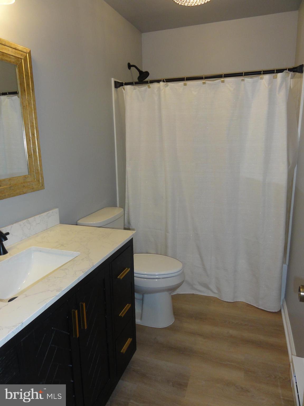 ROCK SPRING - Residential