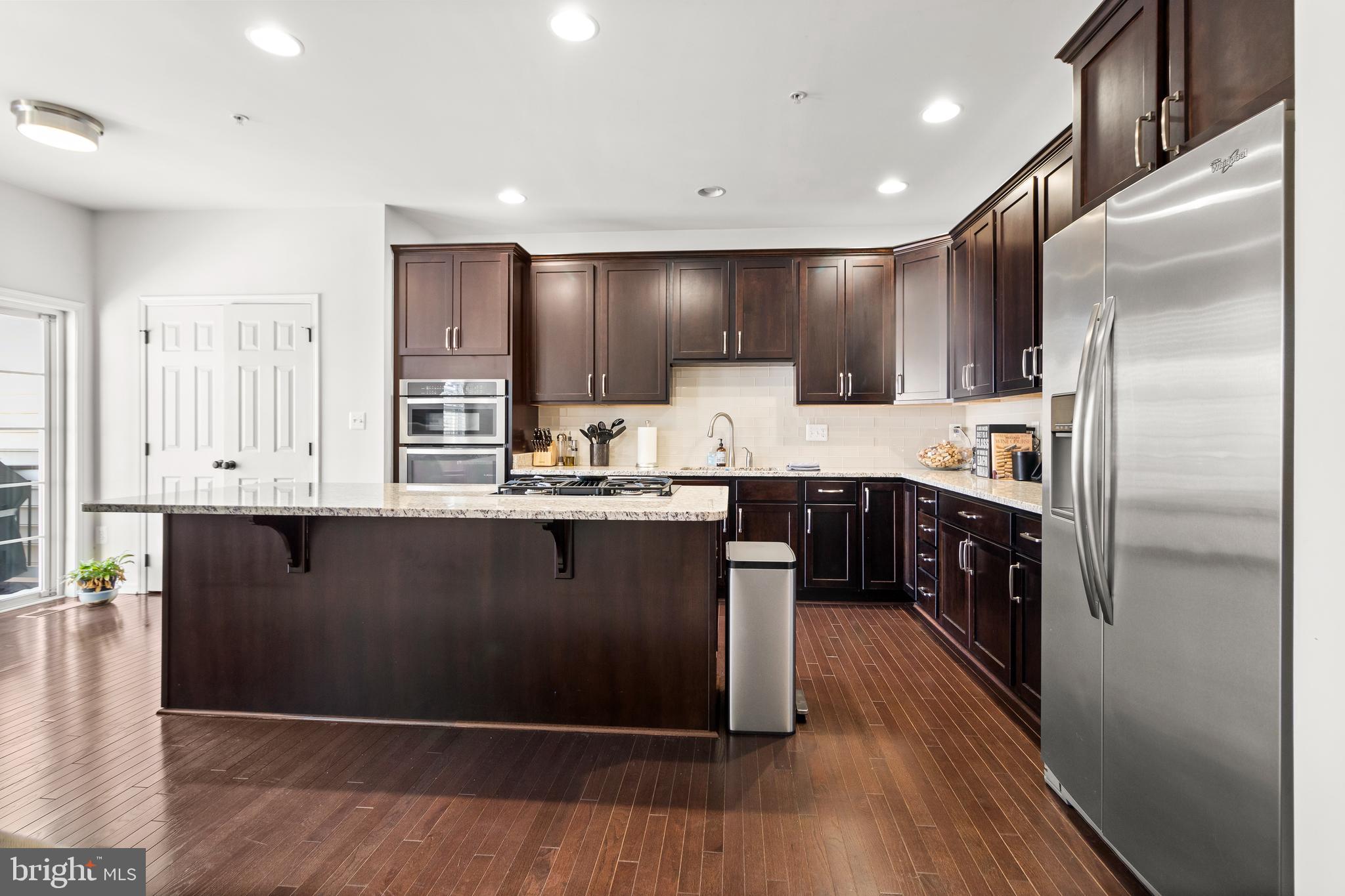 MARLBORO RIDGE - Residential