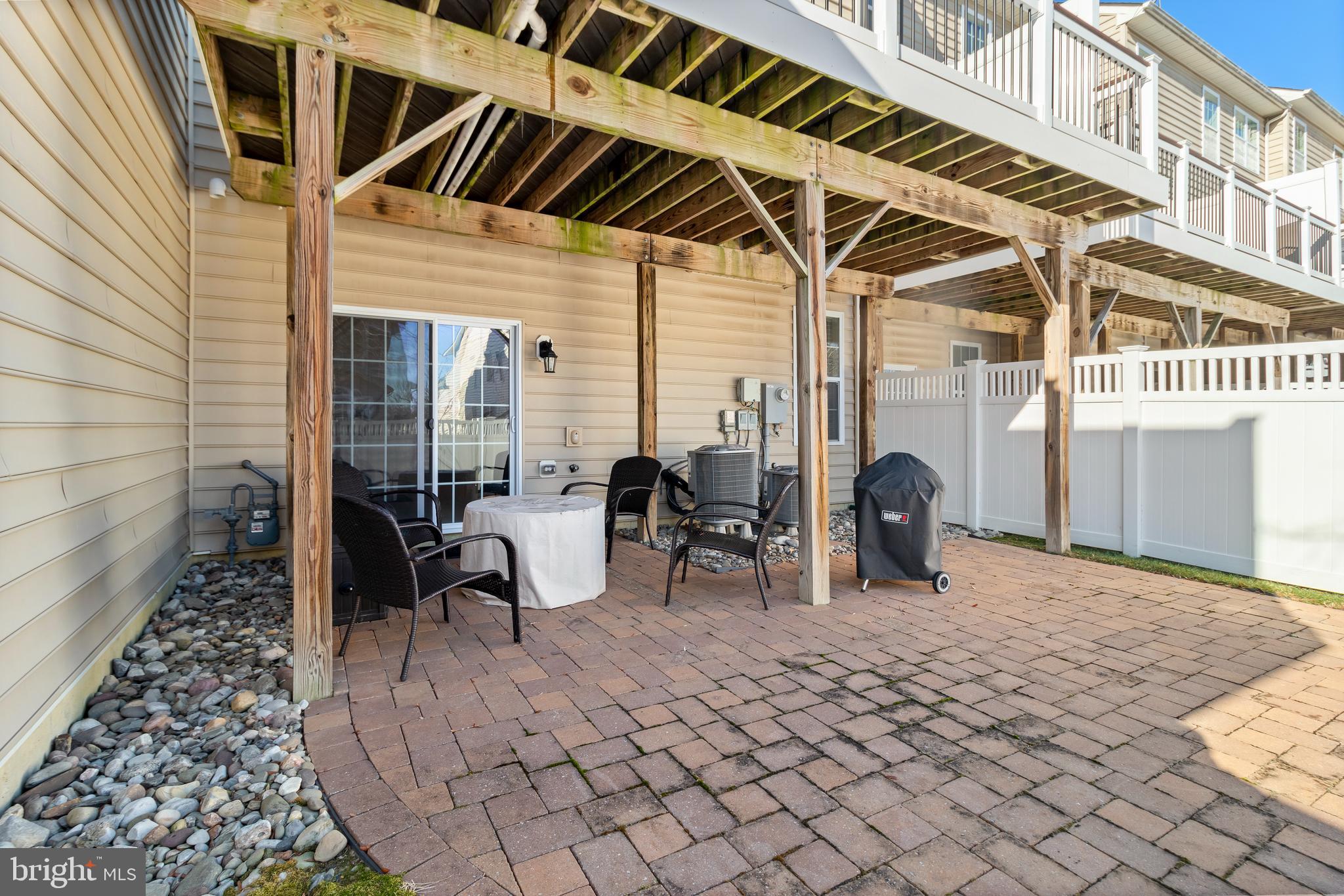 MARLBORO RIDGE - Residential