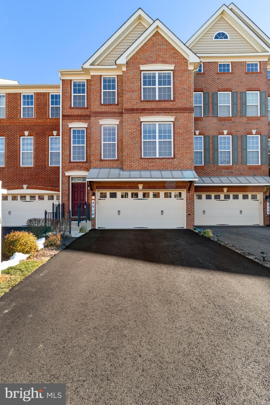 MARLBORO RIDGE - Residential