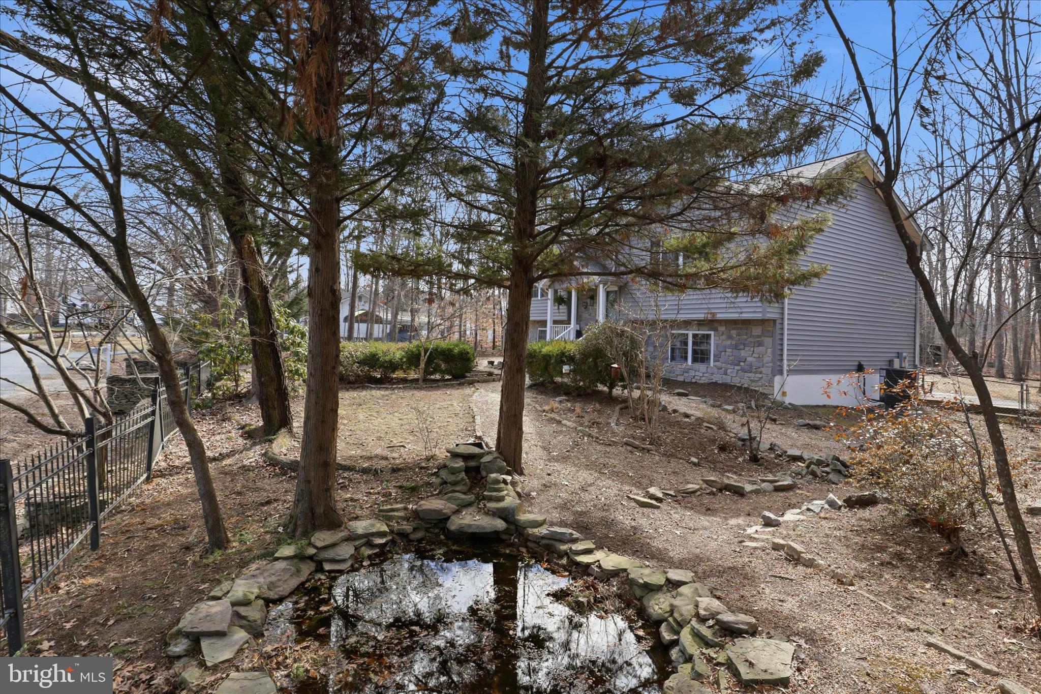 SOUTH OAKS - Residential