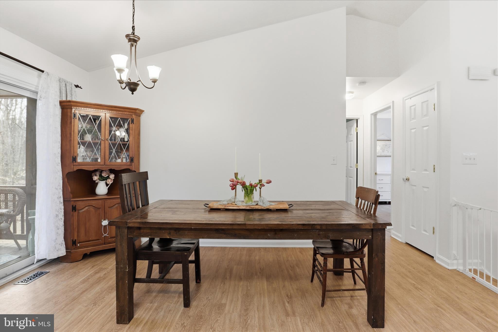 SOUTH OAKS - Residential