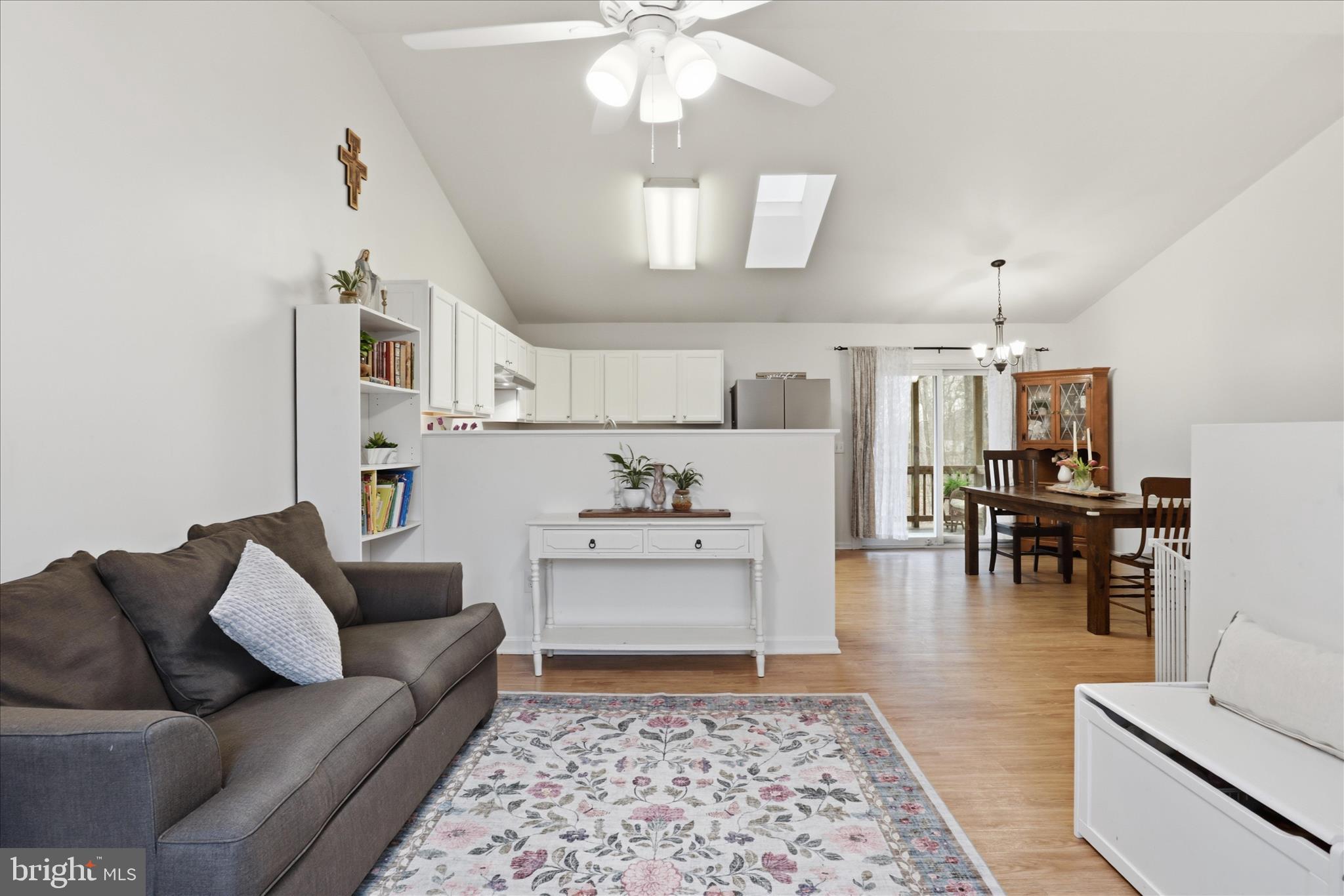 SOUTH OAKS - Residential