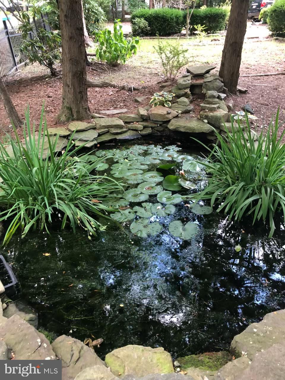 SOUTH OAKS - Residential