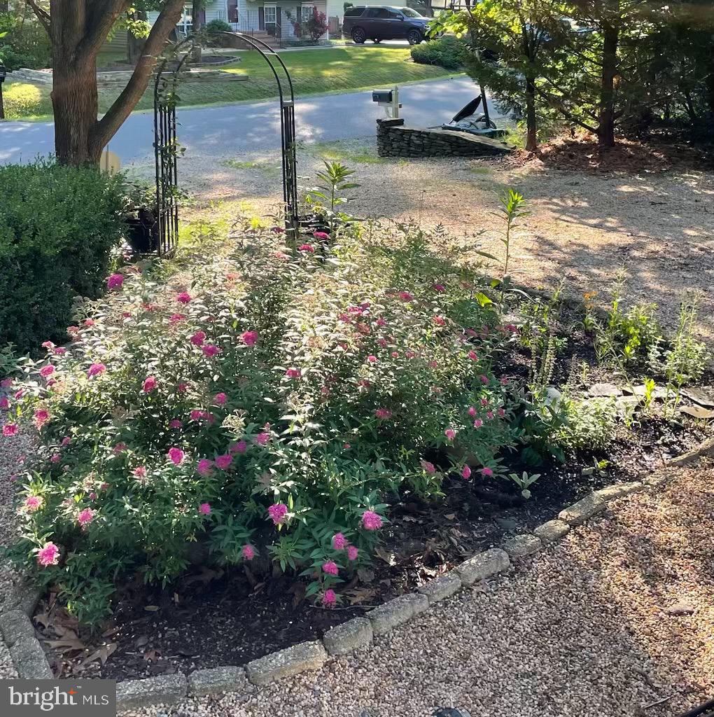 SOUTH OAKS - Residential