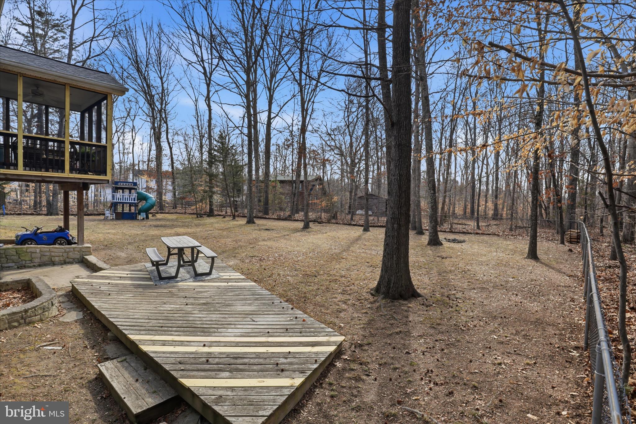 SOUTH OAKS - Residential