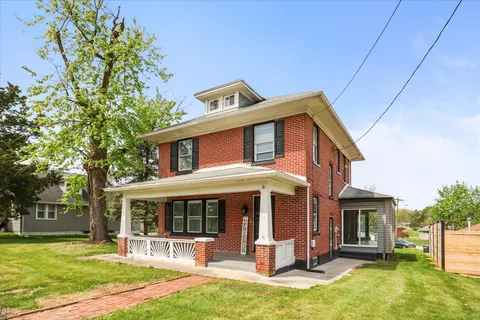 MLS: PAYK2101128