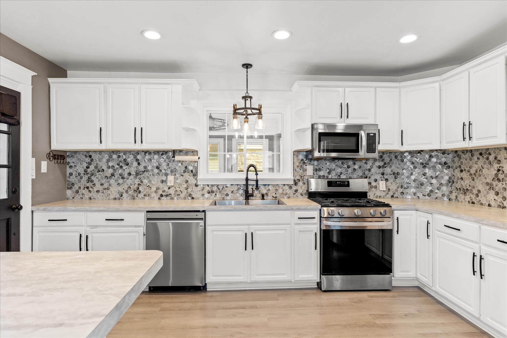 WEST MANCHESTER TWP - Residential