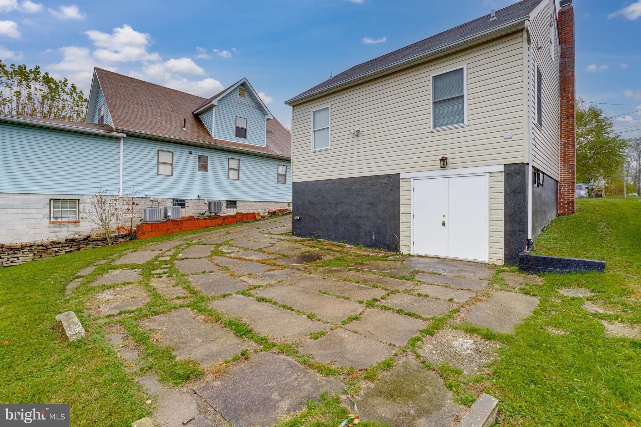 HILLTOP - Residential