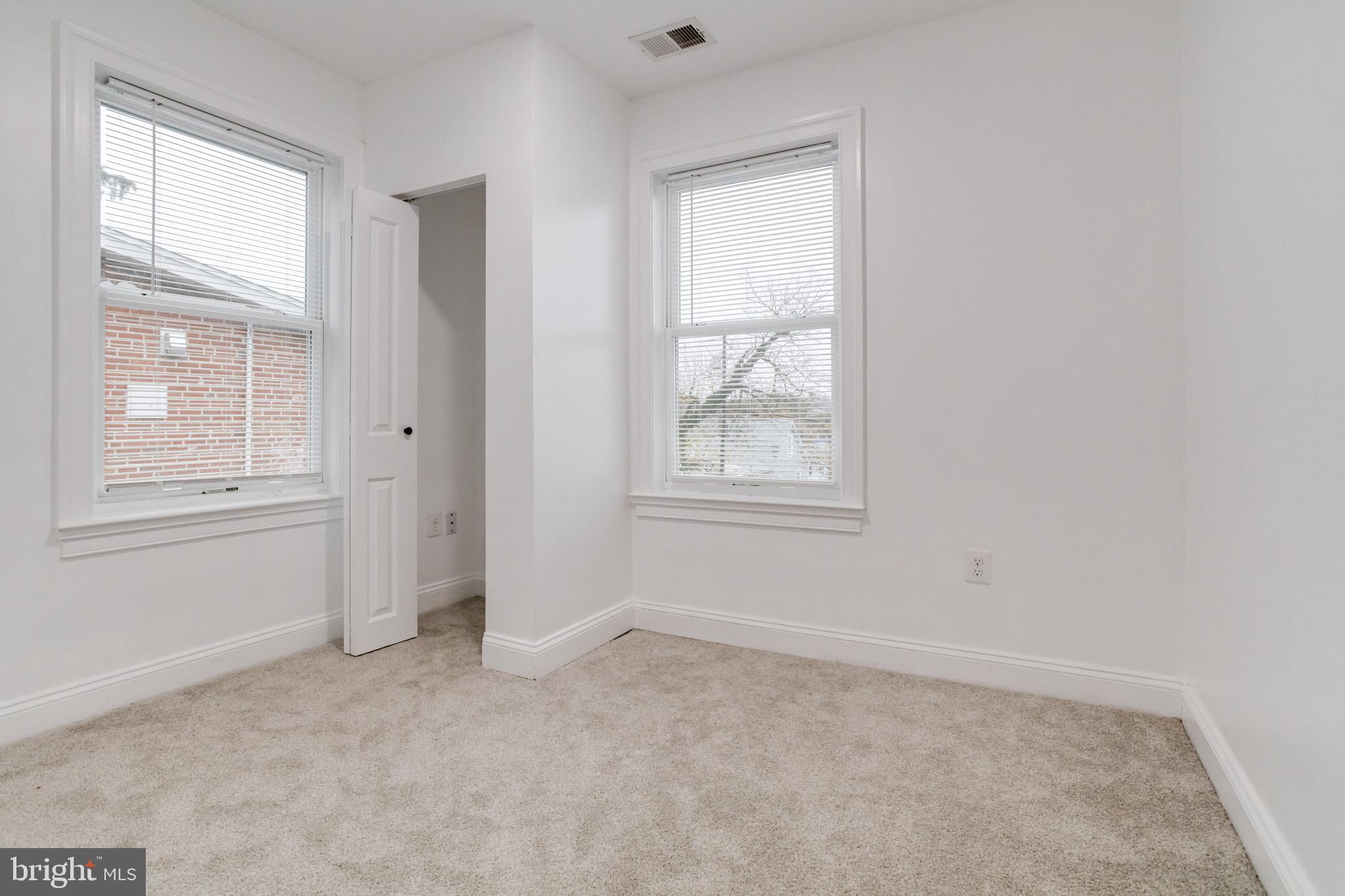 HILLTOP - Residential