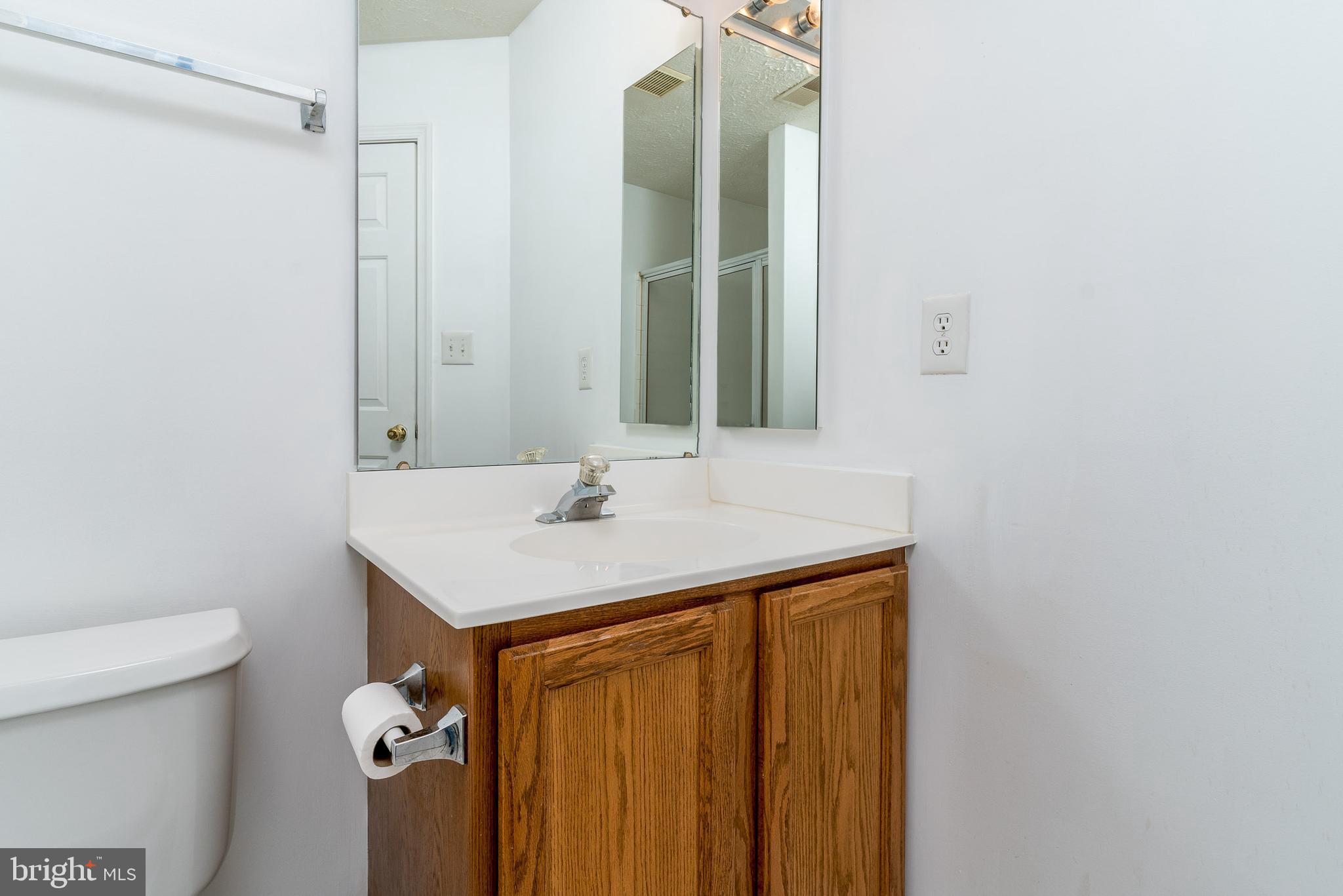 CHESTNUT GABLE - Residential