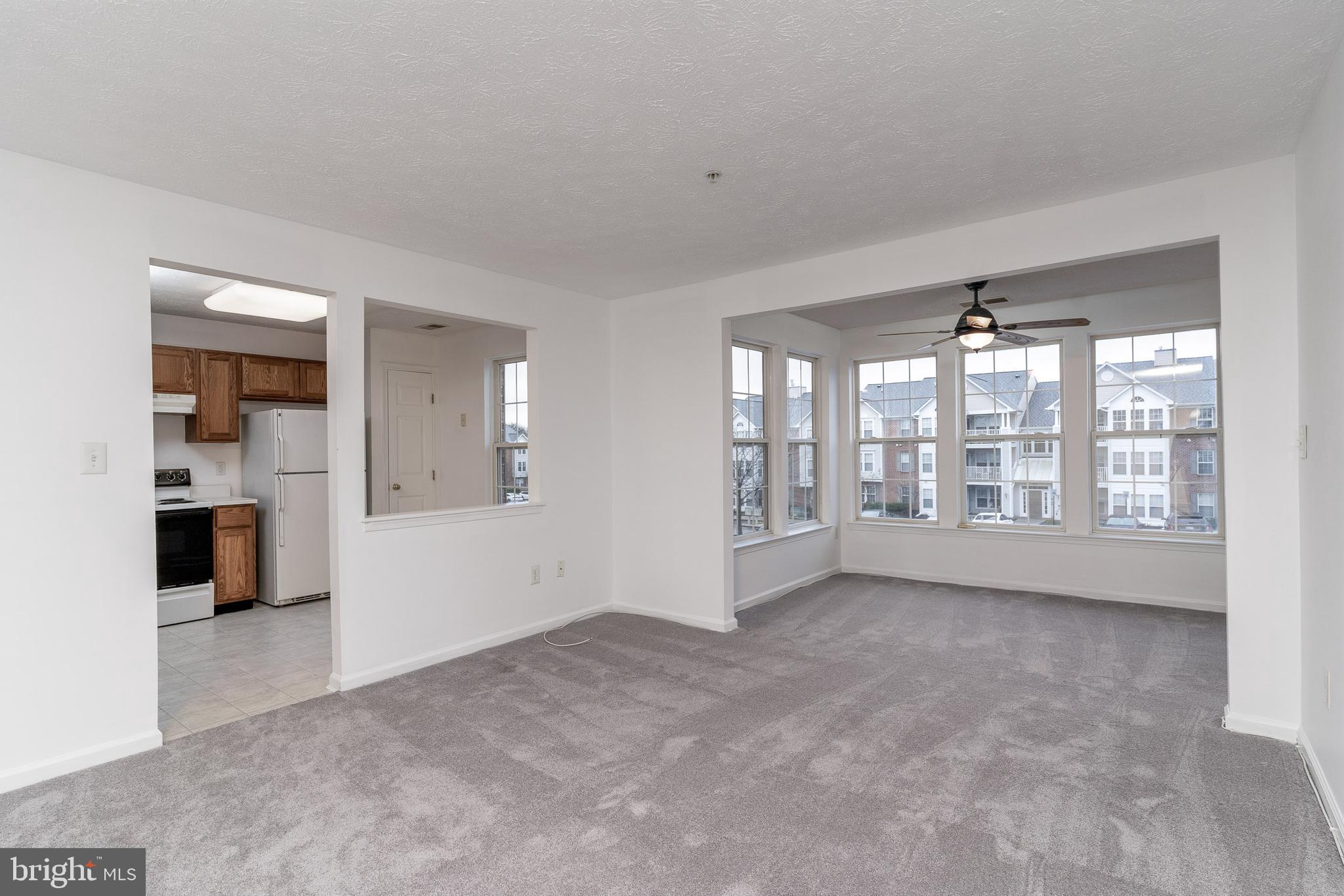 CHESTNUT GABLE - Residential