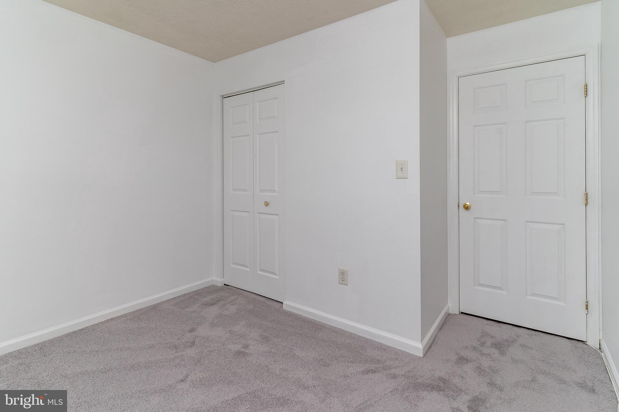 CHESTNUT GABLE - Residential