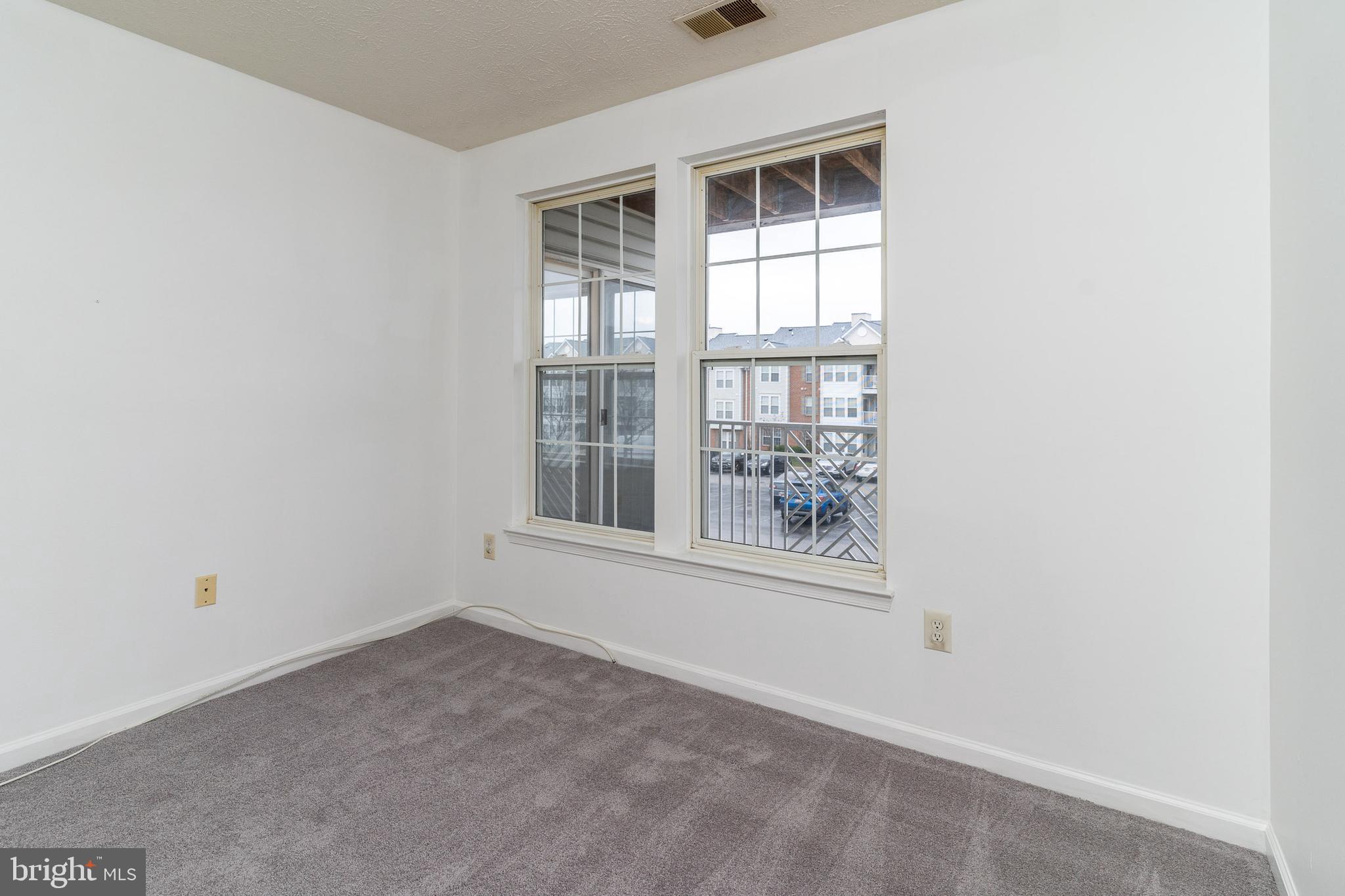 CHESTNUT GABLE - Residential