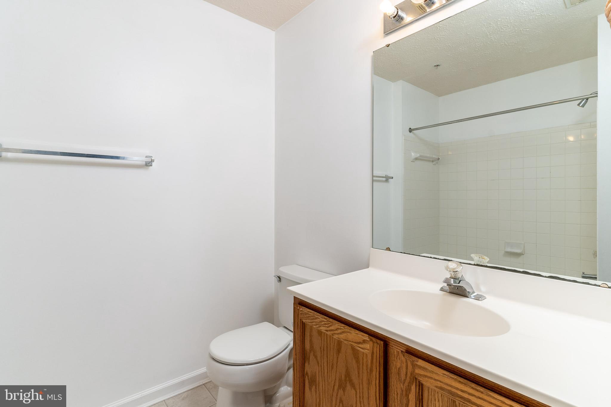 CHESTNUT GABLE - Residential