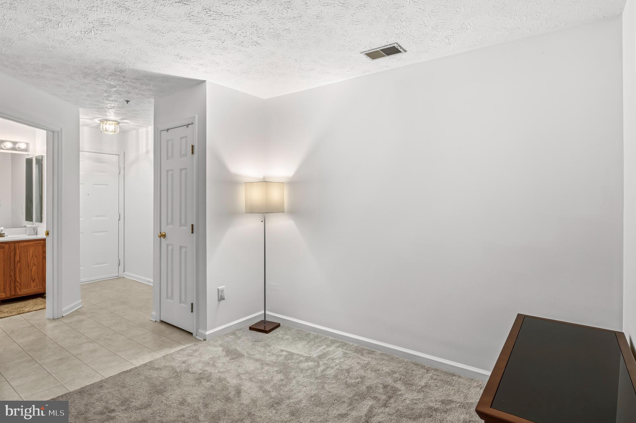 CHESTNUT GABLE - Residential