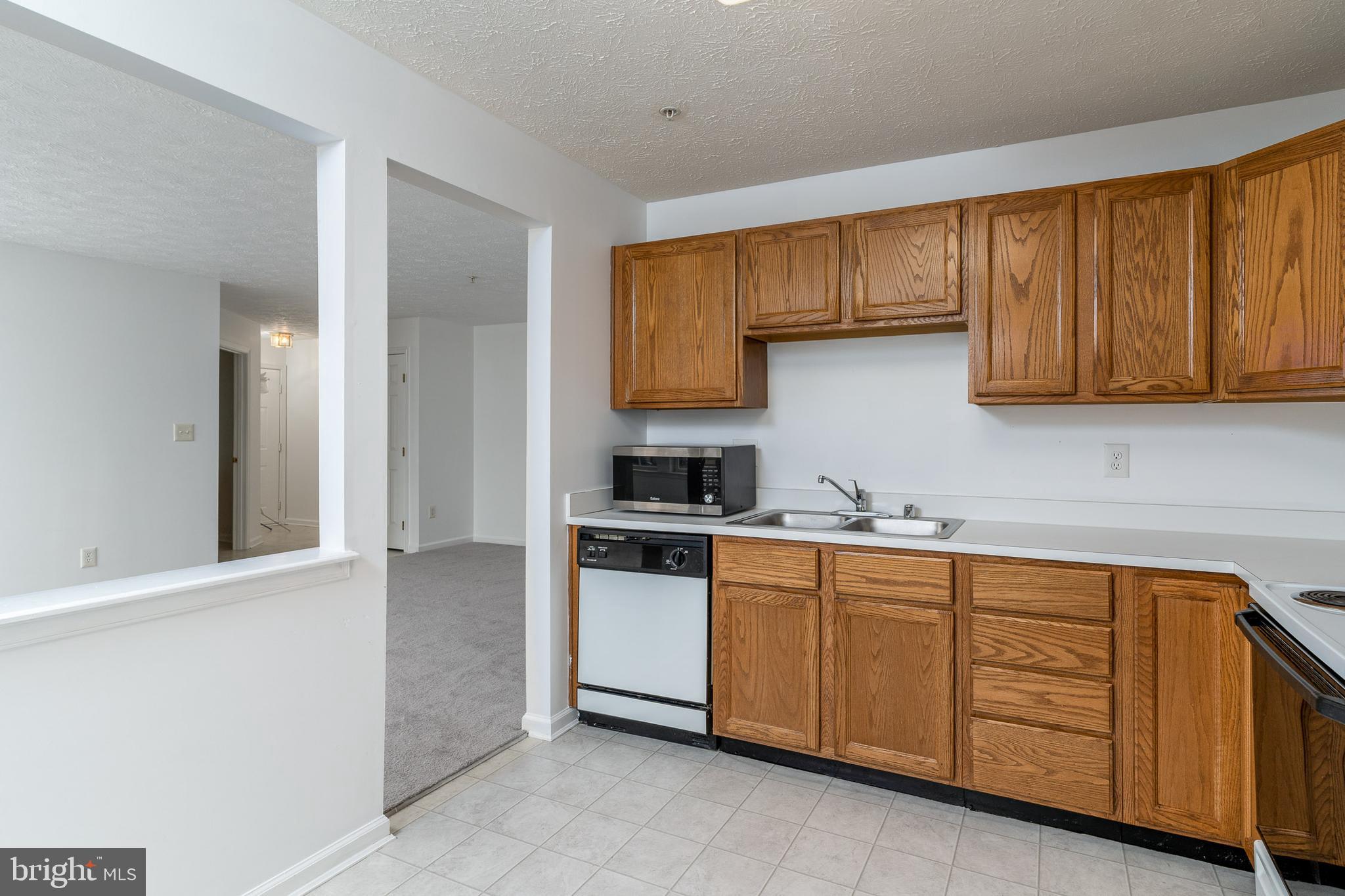 CHESTNUT GABLE - Residential