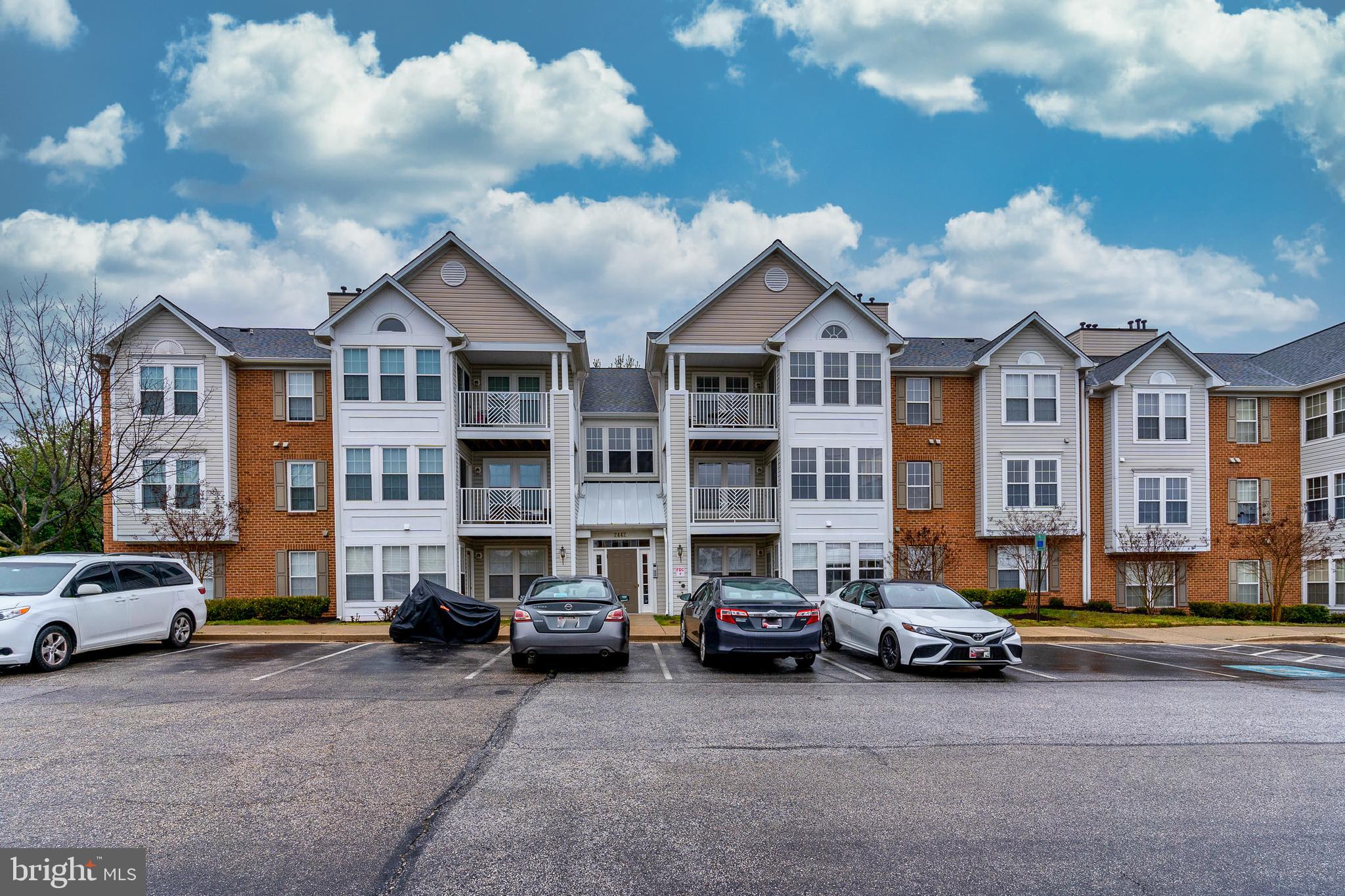 CHESTNUT GABLE - Residential