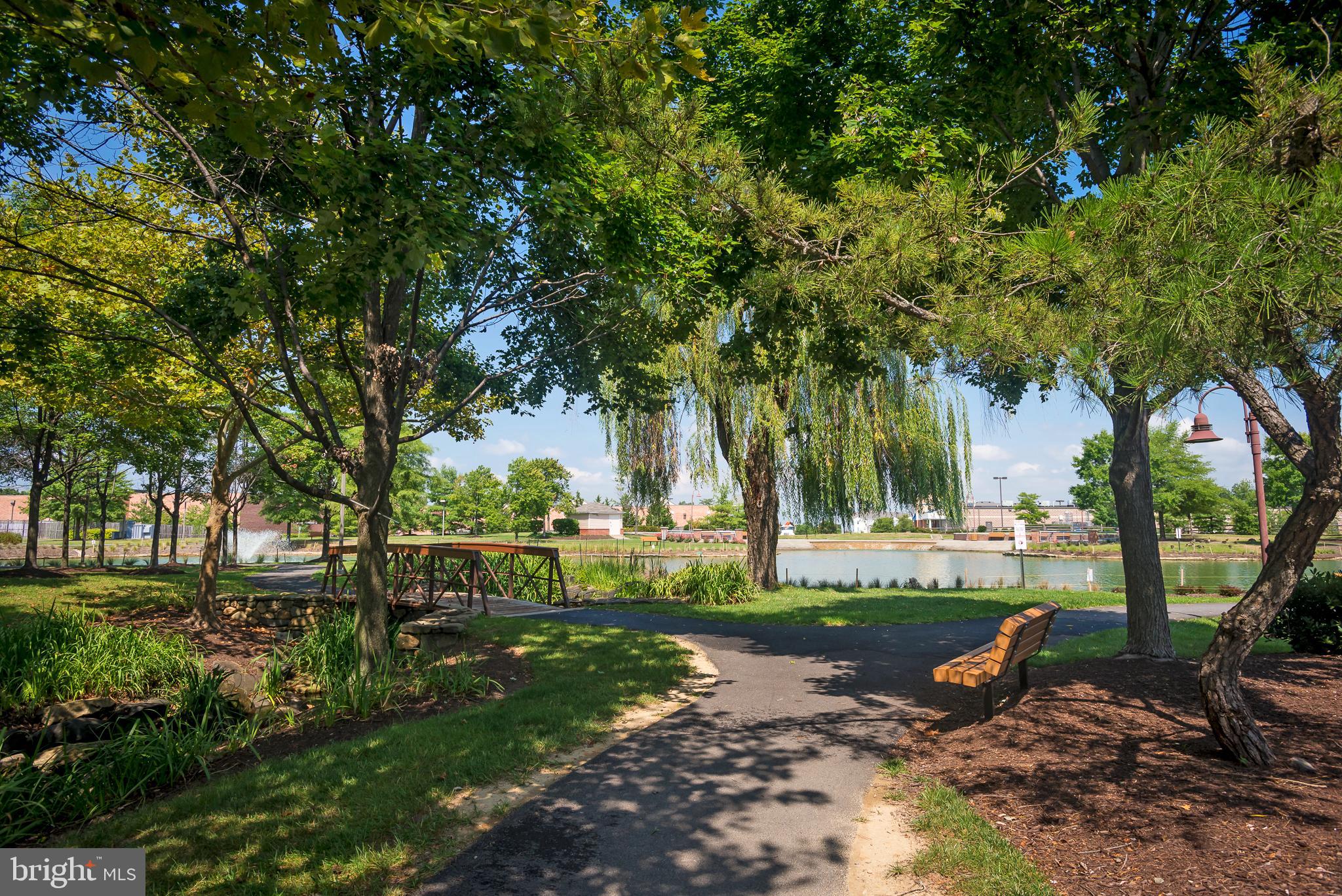 CHESTNUT GABLE - Residential