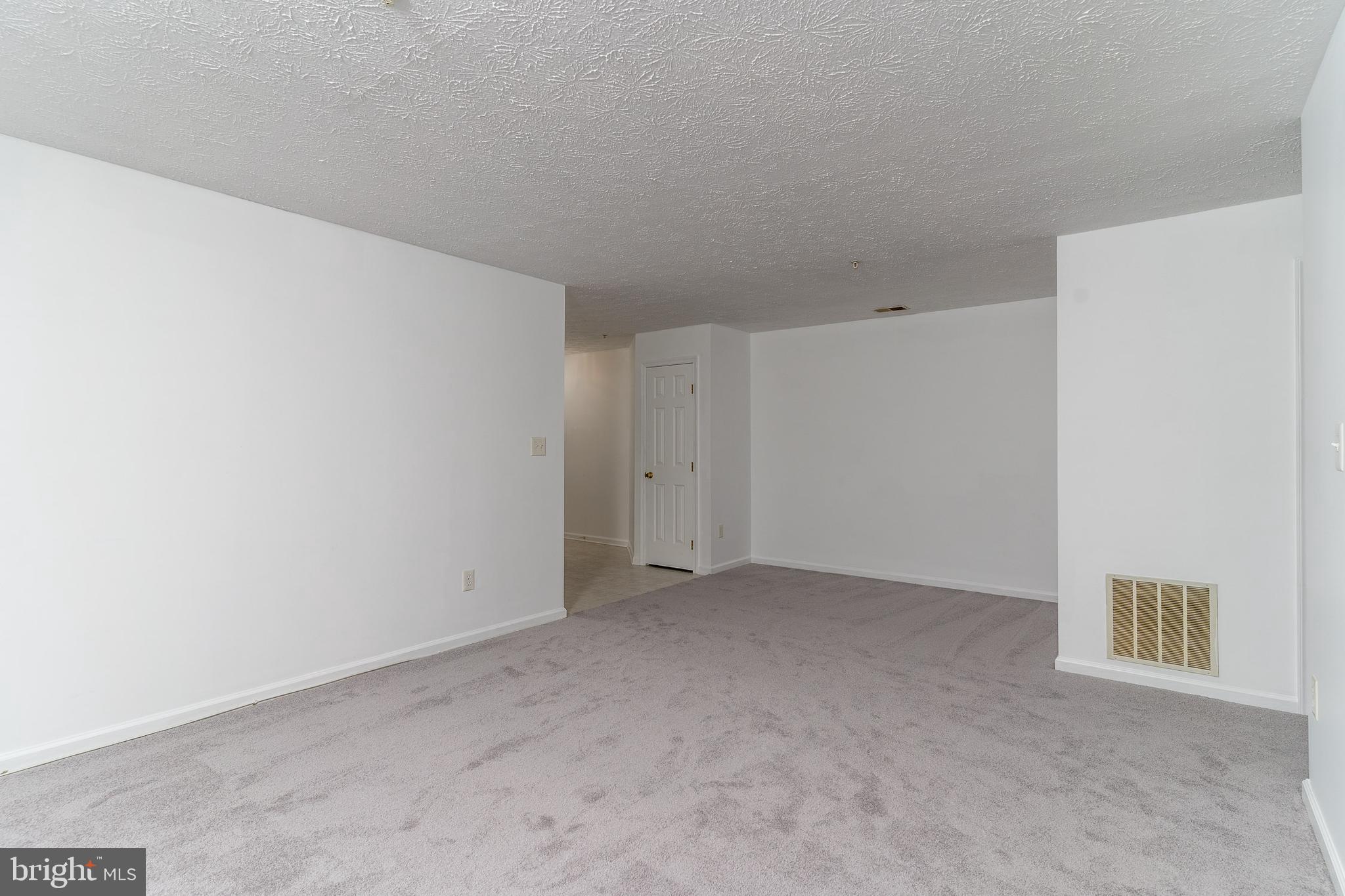 CHESTNUT GABLE - Residential