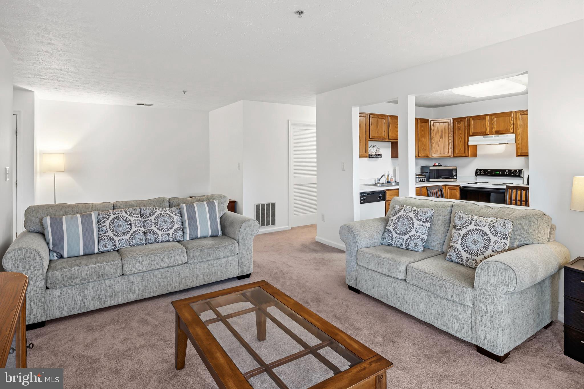 CHESTNUT GABLE - Residential