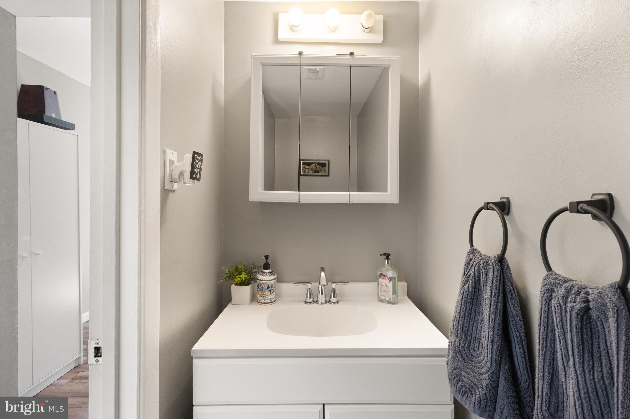 DALE CITY - Residential