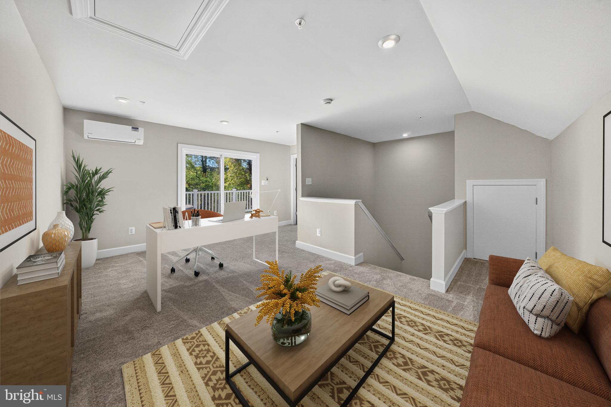 GATEWAY WEST - Residential Lease