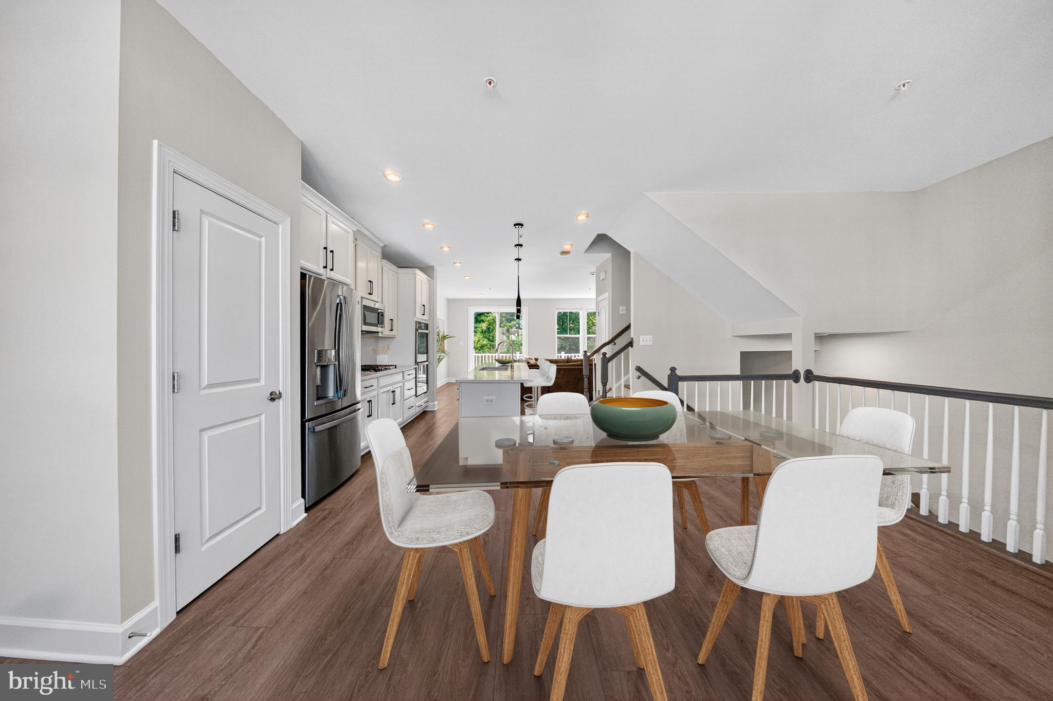 GATEWAY WEST - Residential Lease