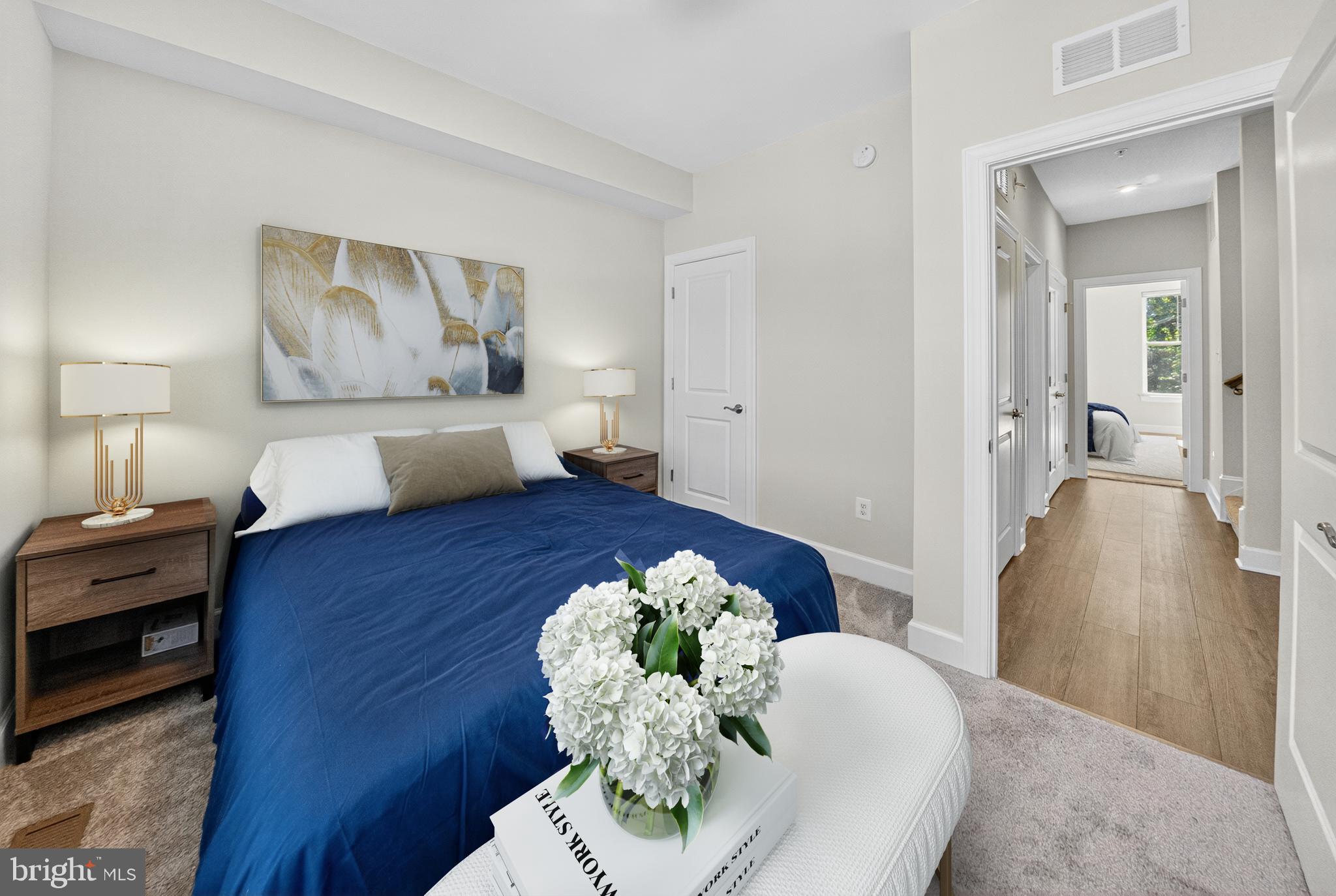 GATEWAY WEST - Residential Lease