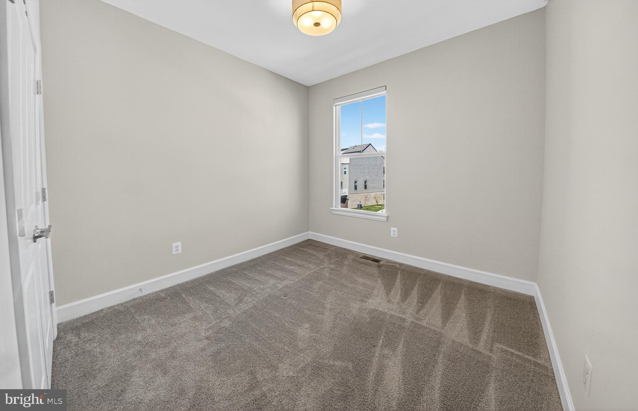 GATEWAY WEST - Residential Lease