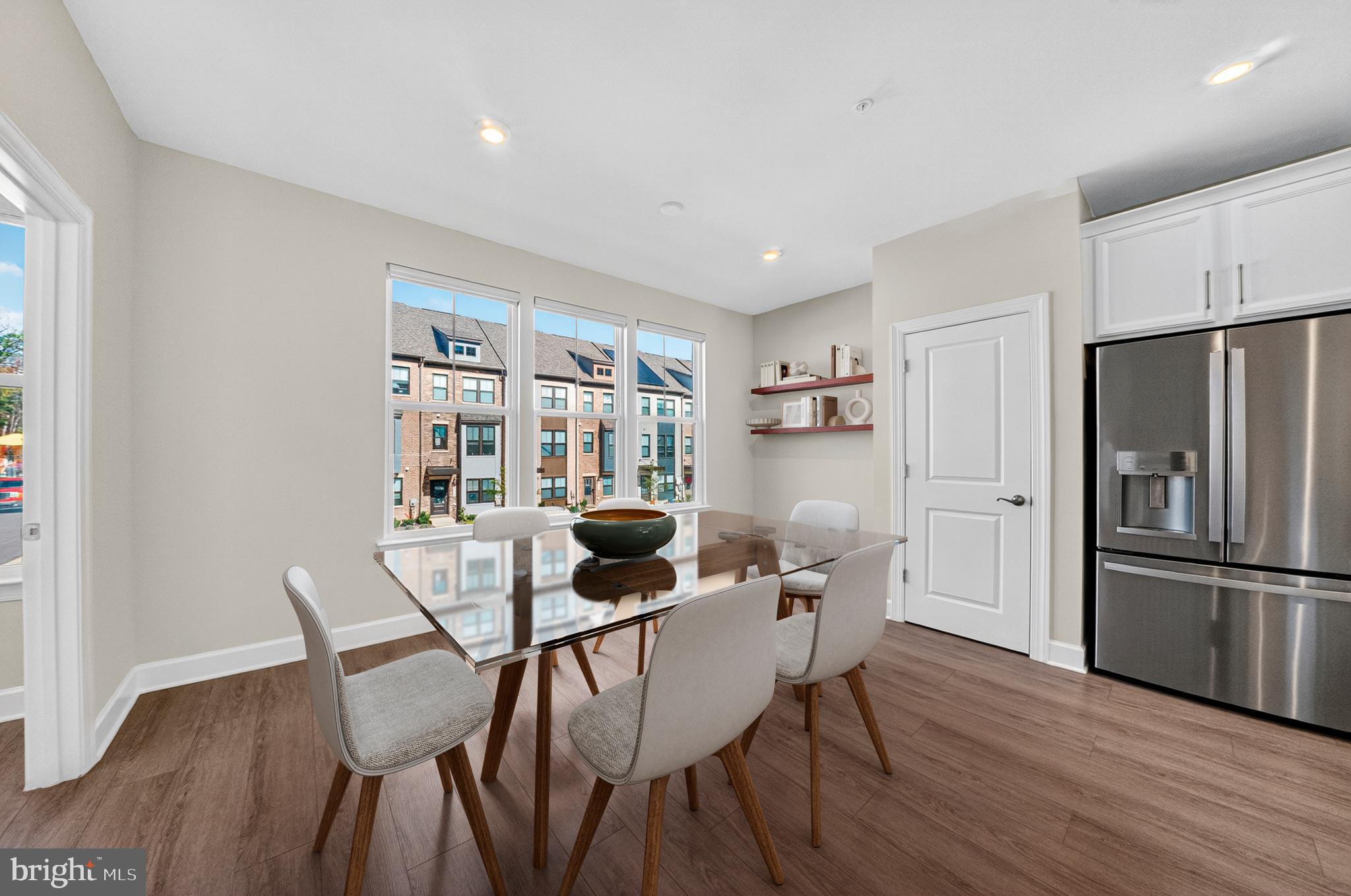 GATEWAY WEST - Residential Lease