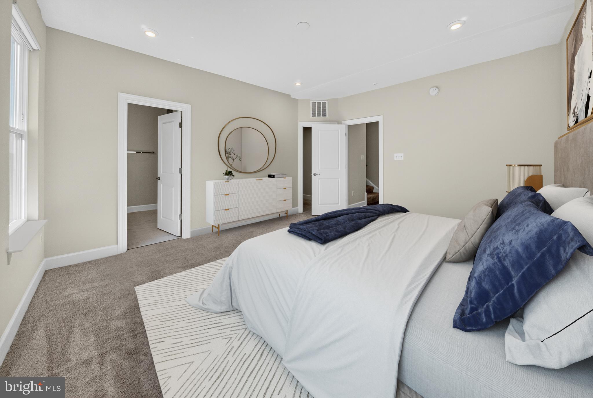 GATEWAY WEST - Residential Lease