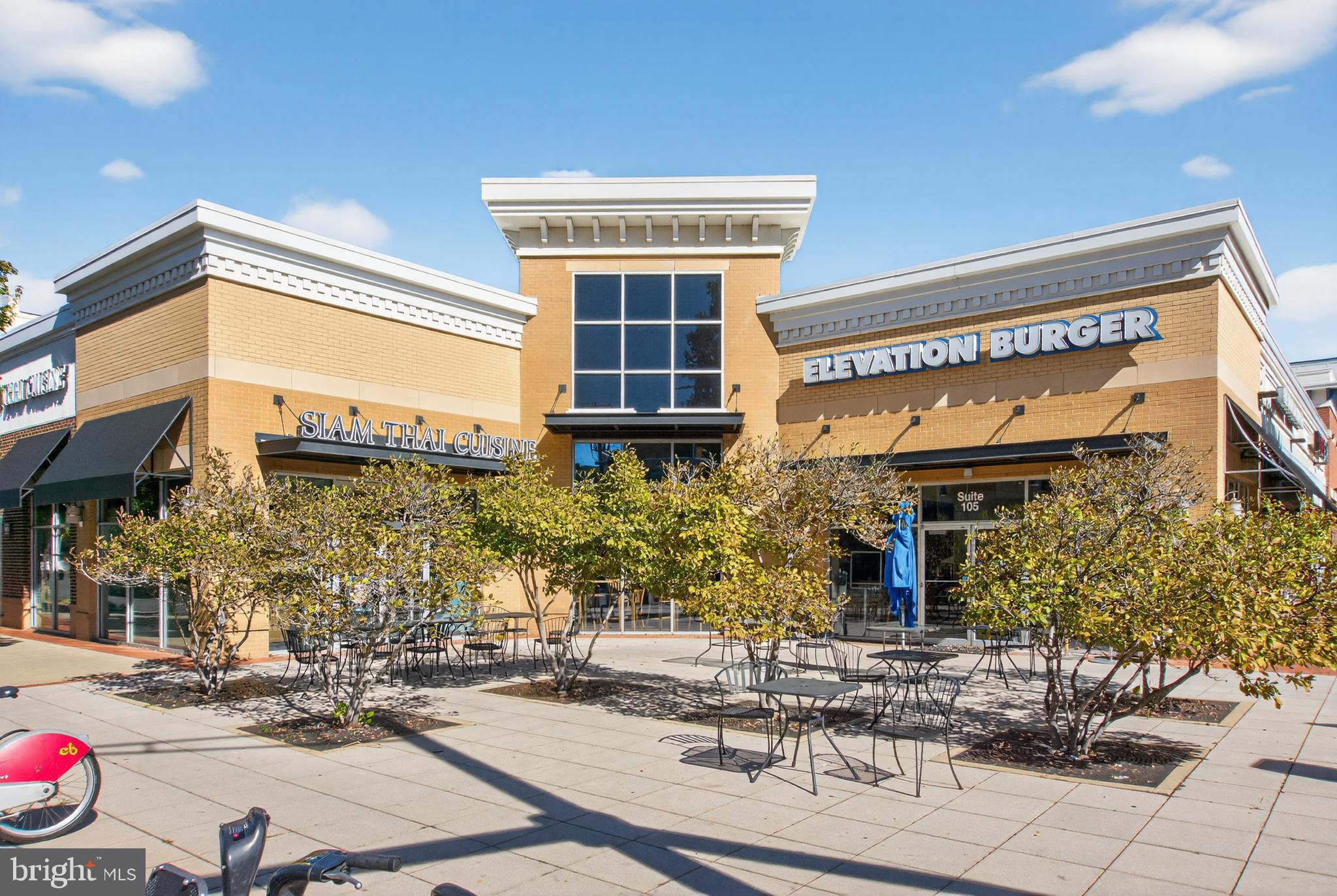 GATEWAY WEST - Residential Lease