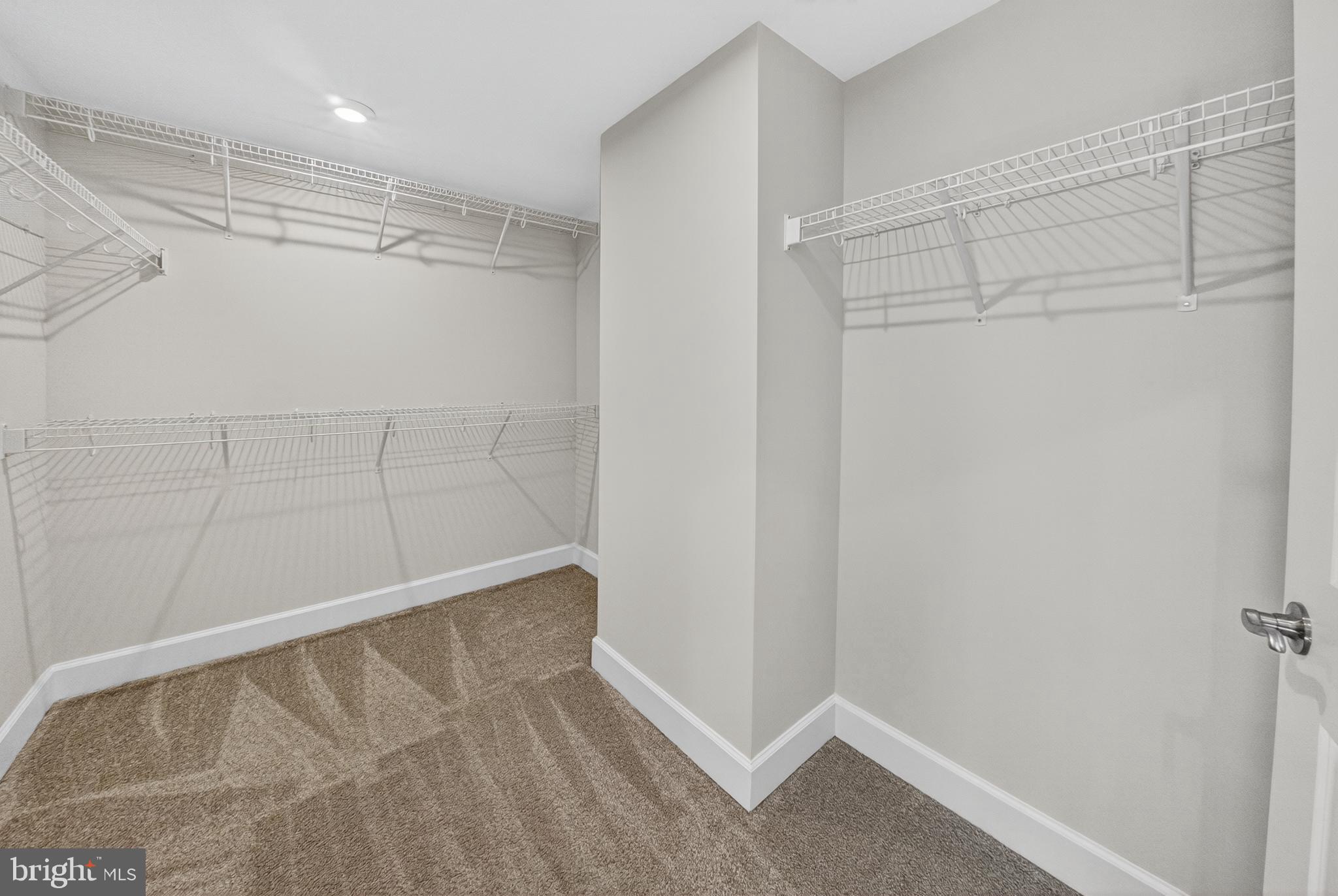 GATEWAY WEST - Residential Lease