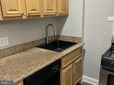 1525 N FRONT STREET 313