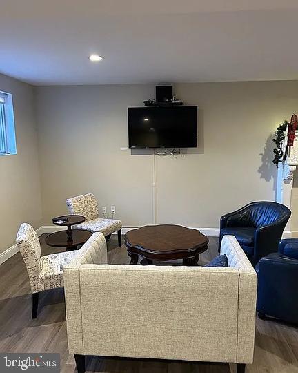 RIVERVIEW MANOR - Residential