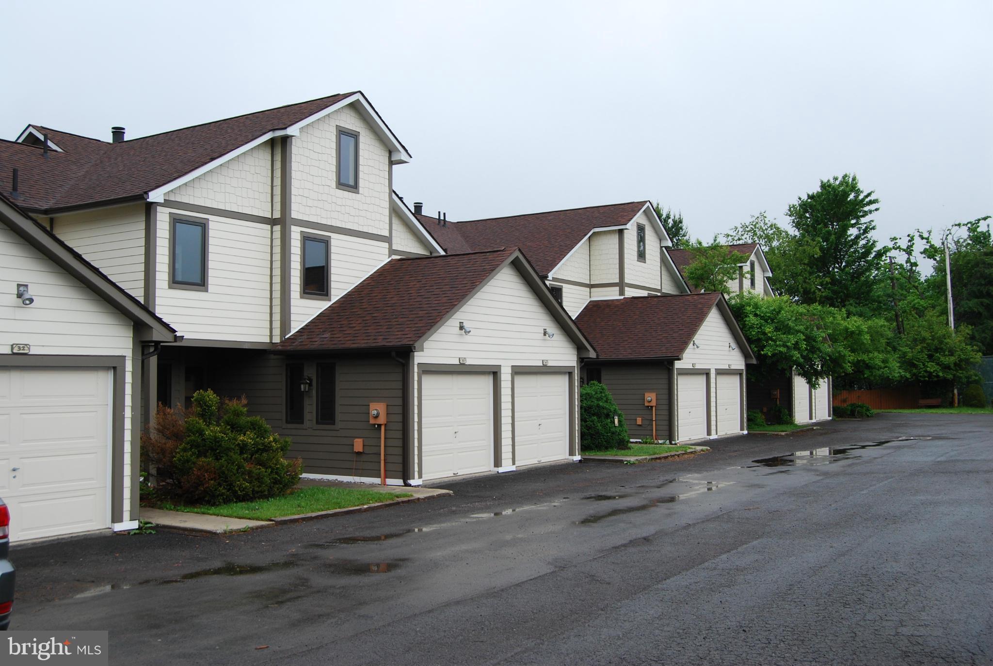 SKI HARBOR - Residential