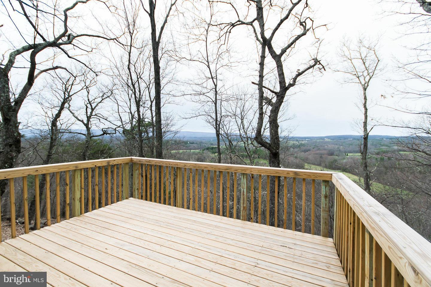 MALLARD CREEK - Residential