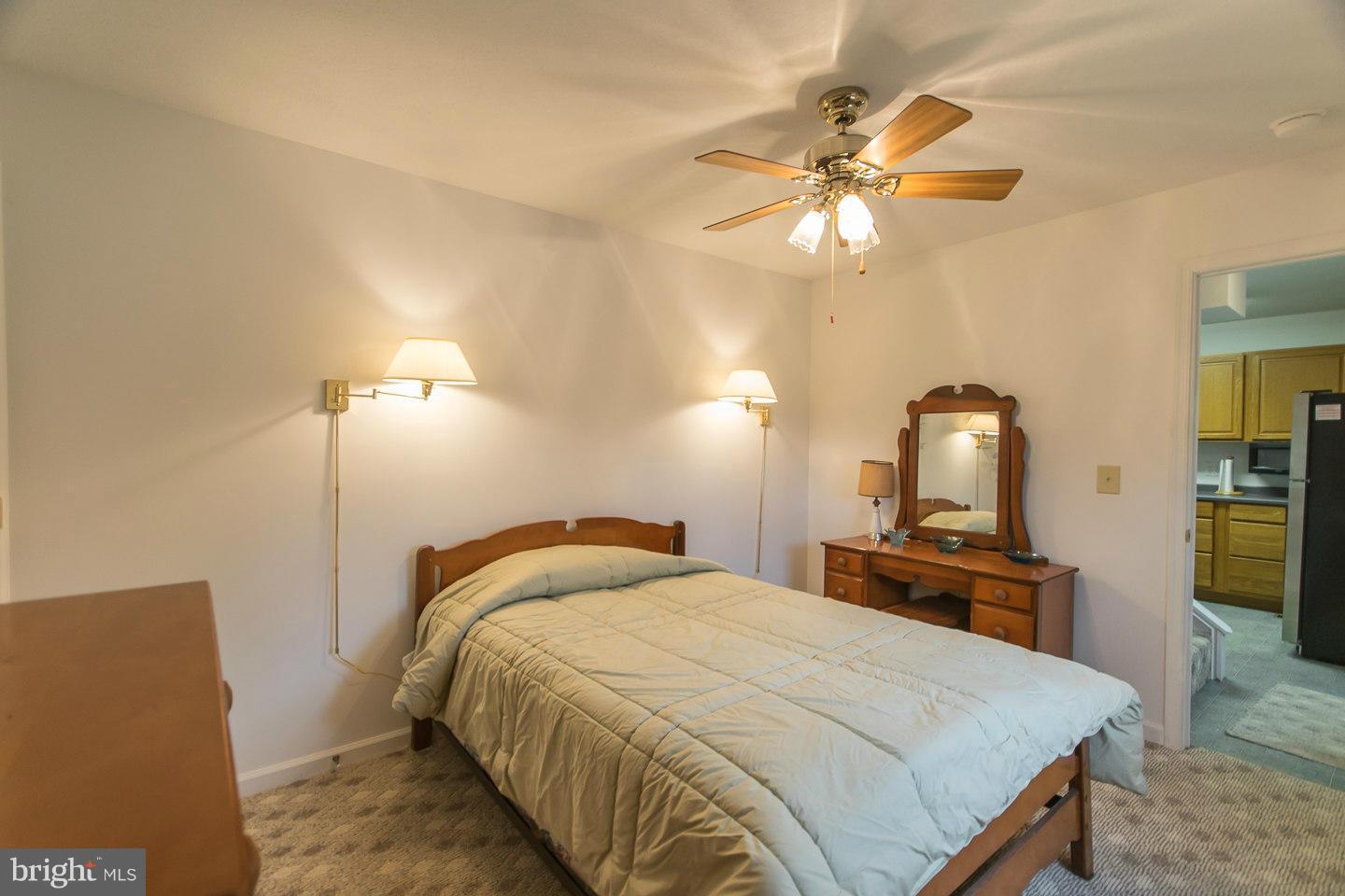 MALLARD CREEK - Residential