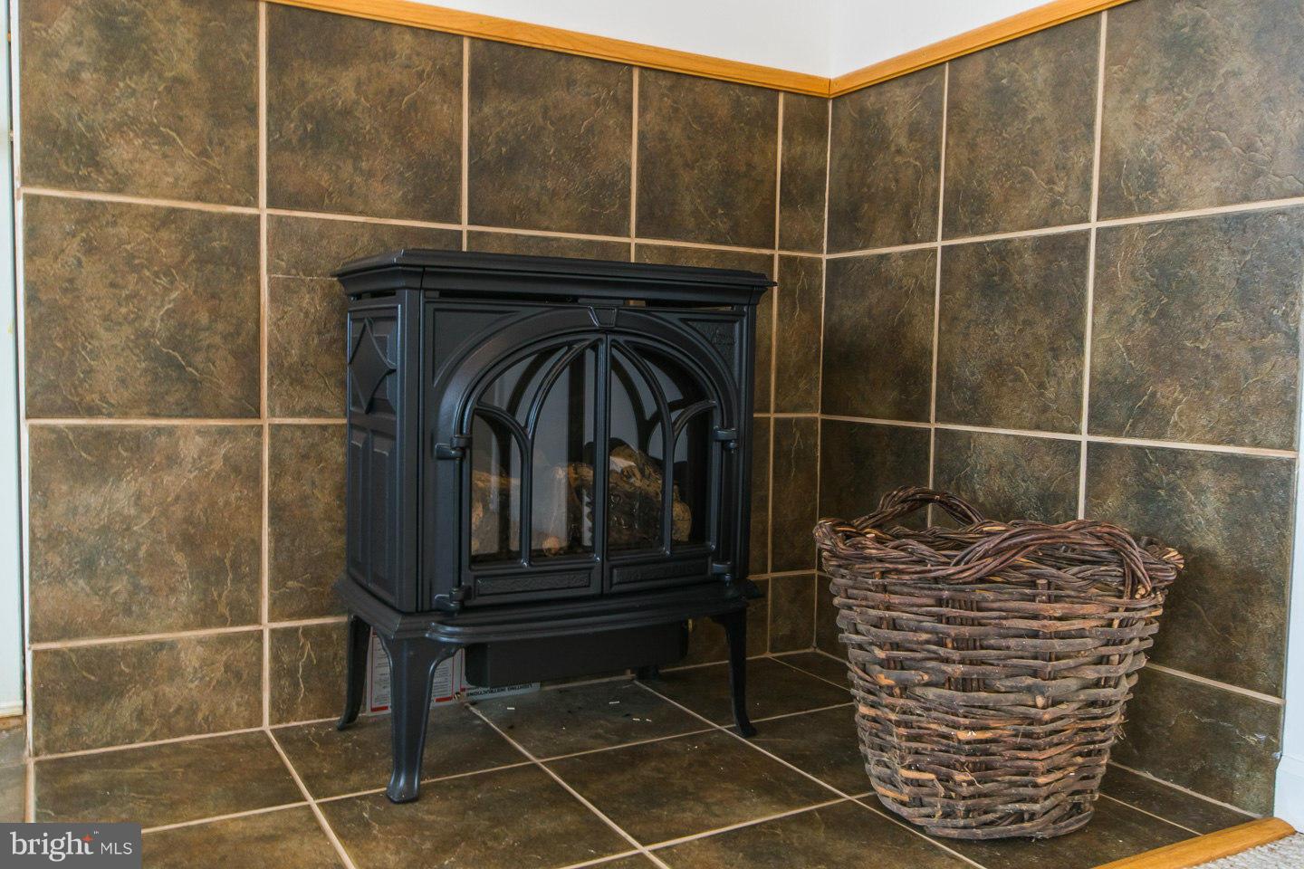 MALLARD CREEK - Residential