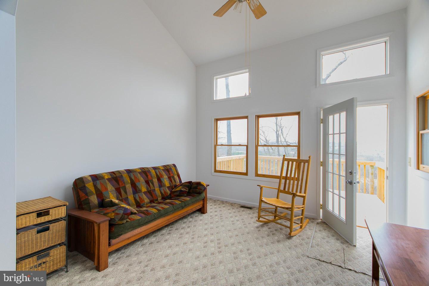 MALLARD CREEK - Residential